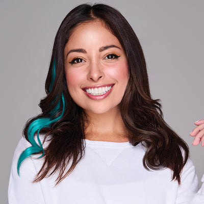 SPIRIT WEAR WAVY CLIP-IN HAIR EXTENSION IN COLOR TEAL 321